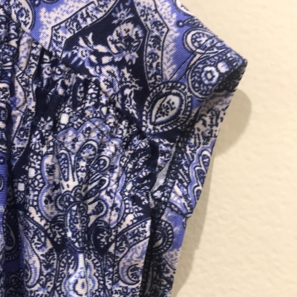 Blue pattern top - Picture 5 of 8